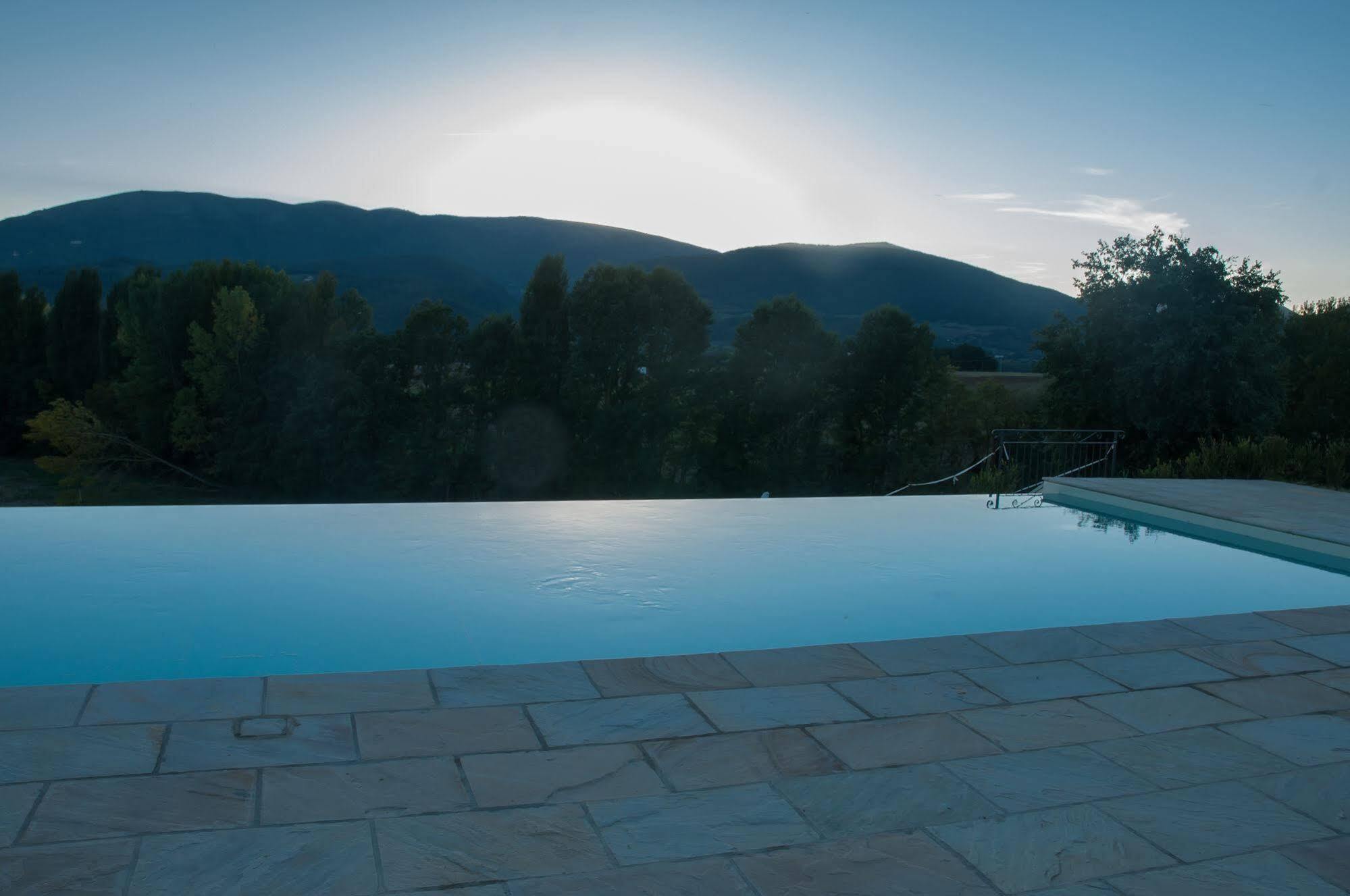 Agriturismo La Collina Del Sole Coltavolino Экстерьер фото